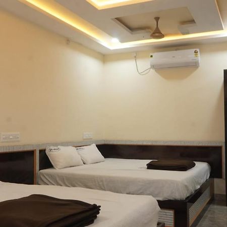 Sri Vasavi Residency Hotel Rameshwaram Exterior photo