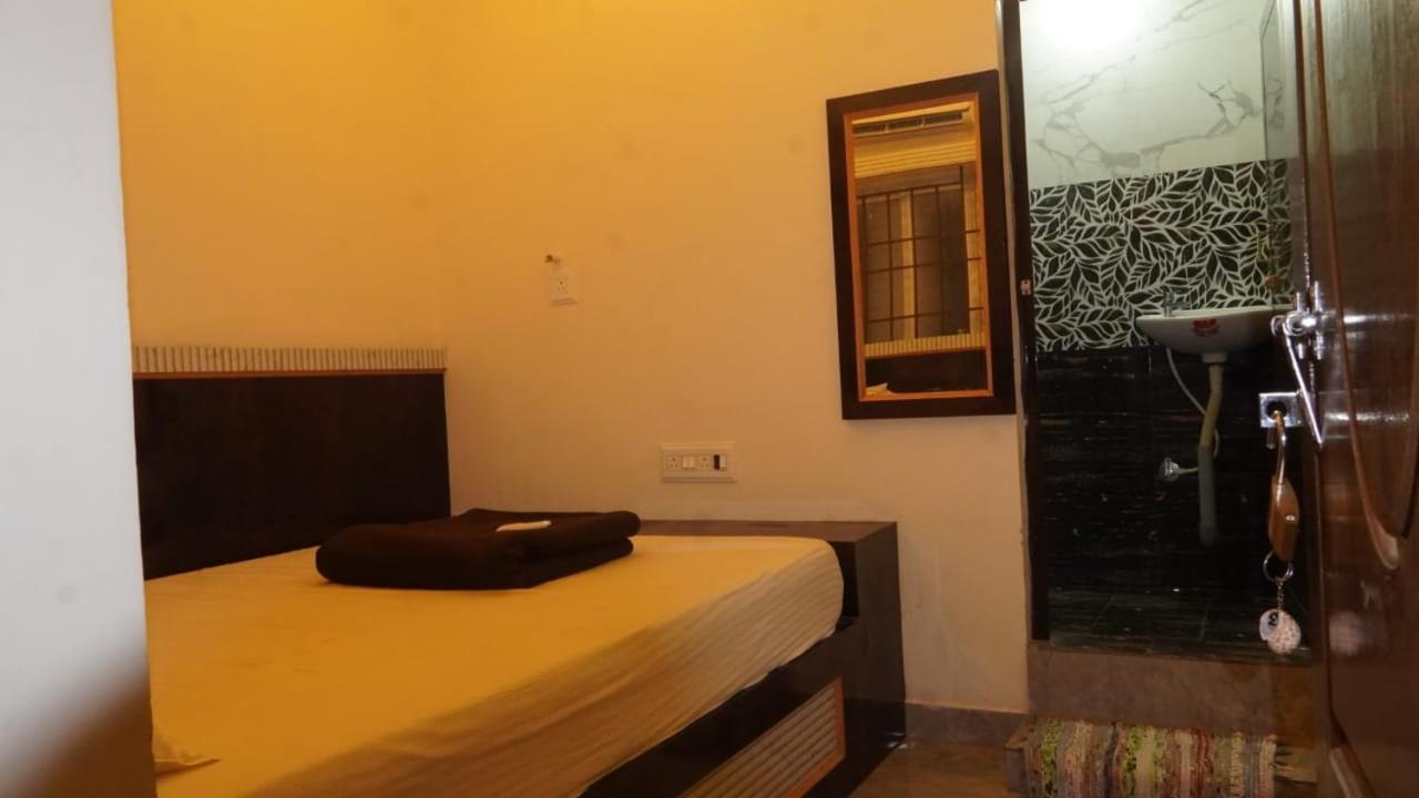 Sri Vasavi Residency Hotel Rameshwaram Exterior photo